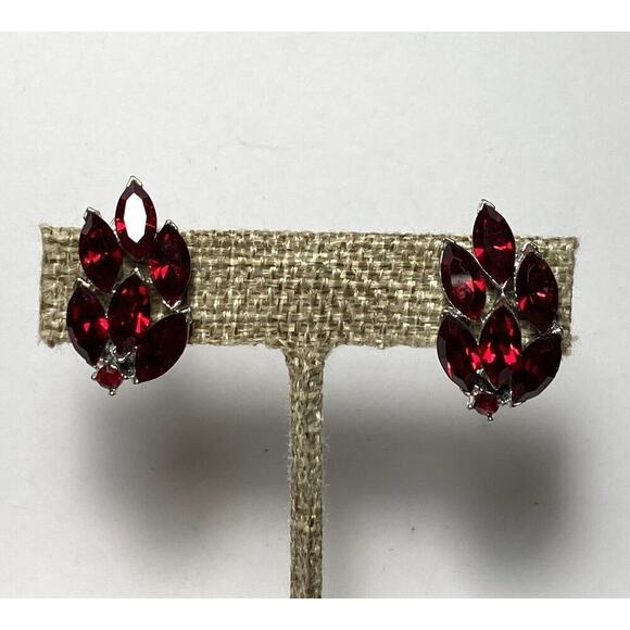 Vintage Earrings Crystal Glass Red Wine Clips Clip Ons Silver Tone Estate - Picture 2 of 15
